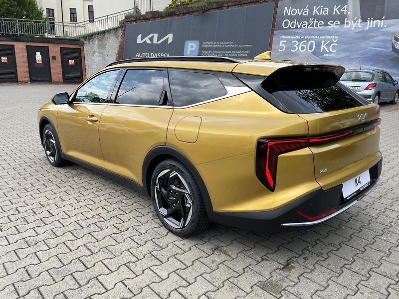 Kia K4 Sportswagon (2026) 1,6 T-GDi 7DCT TOP 110 kW - fotka 5 z 29