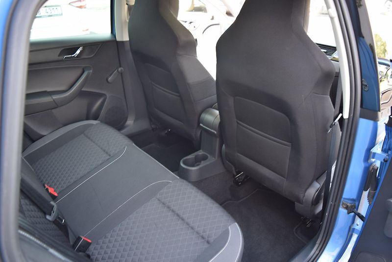 Škoda Rapid (2016) 1.2TSI 81kw AMBITION PANO OPS  - fotka 42 z 45