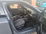 Peugeot 2008 ALLURE Hybrid 145 e-DCS6 - náhled 9