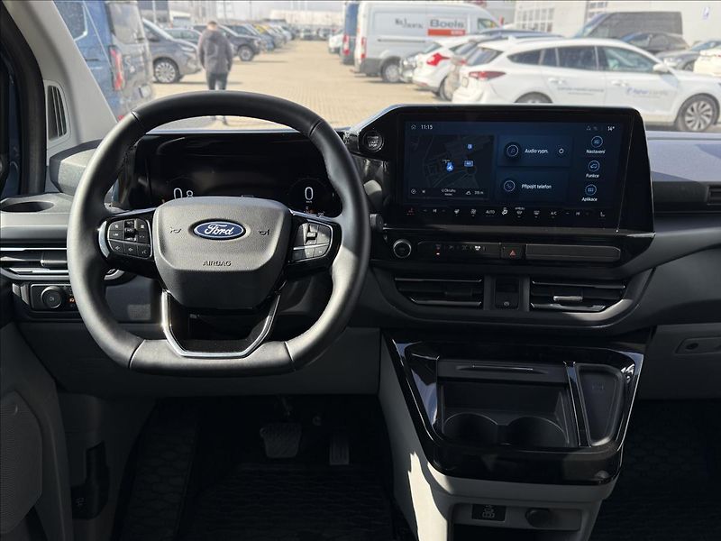 Ford Tourneo Custom 2,0 EcoBlue 125 kW Titanium L2 - fotka 20 z 32