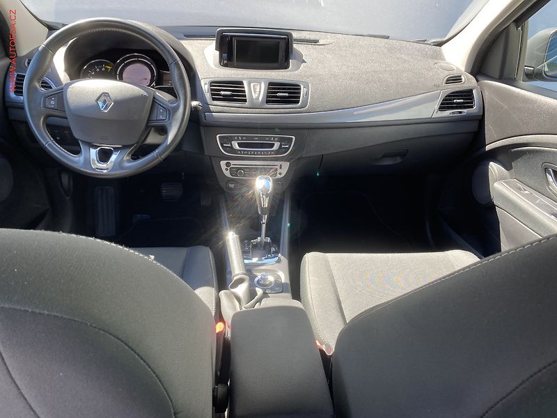 Renault Mégane (2016) 1.2 TCe, ČR, Limited, AT - fotka 8 z 20