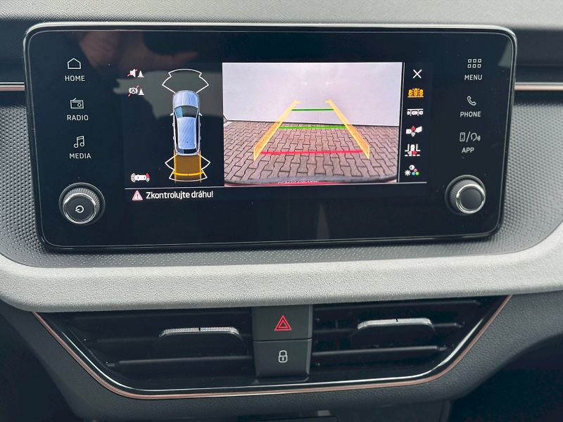 Škoda Kamiq (2025) Top Selection 1.0 TSI 85 kW - fotka 12 z 25