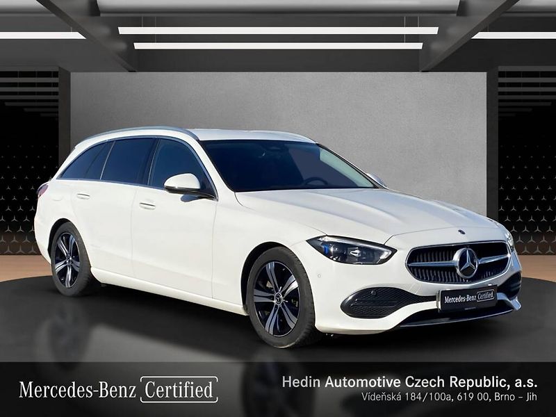 Mercedes-Benz Třídy C (2021) C 220 d 4MATIC kombi - fotka 7 z 28