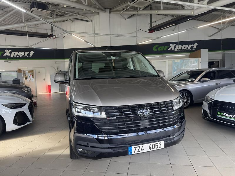 Volkswagen Multivan 2,0TDI DSG 4Motion Highline - fotka 2 z 37