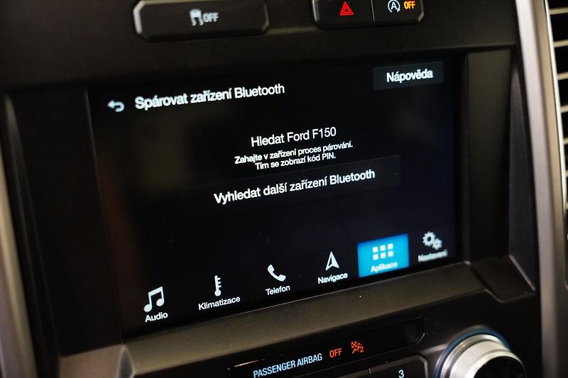 Ford F-150 - fotka 18 z 26