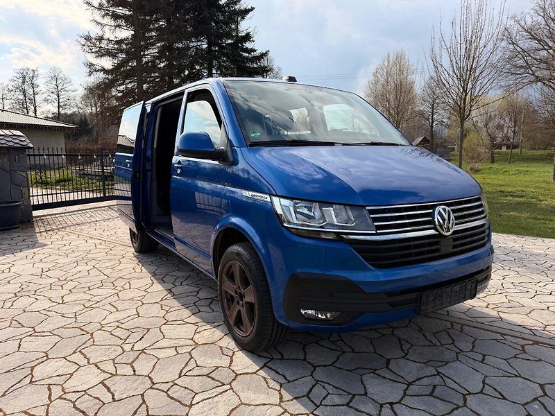 Volkswagen Caravelle (2023) T6.1 2.0TDI 110kW DSG 7MÍST - fotka 8 z 14