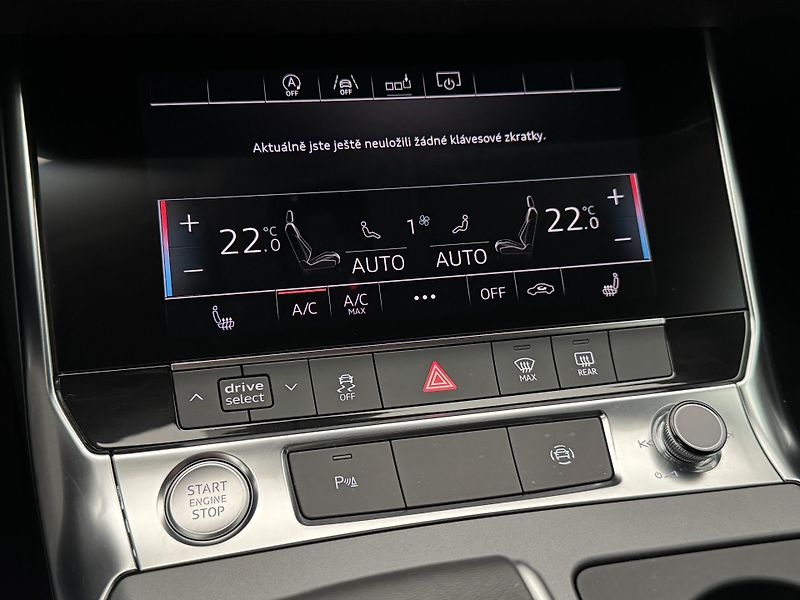 Audi A6 AVANT 3.0 TDI 50 QUATTRO CZ - fotka 30 z 52