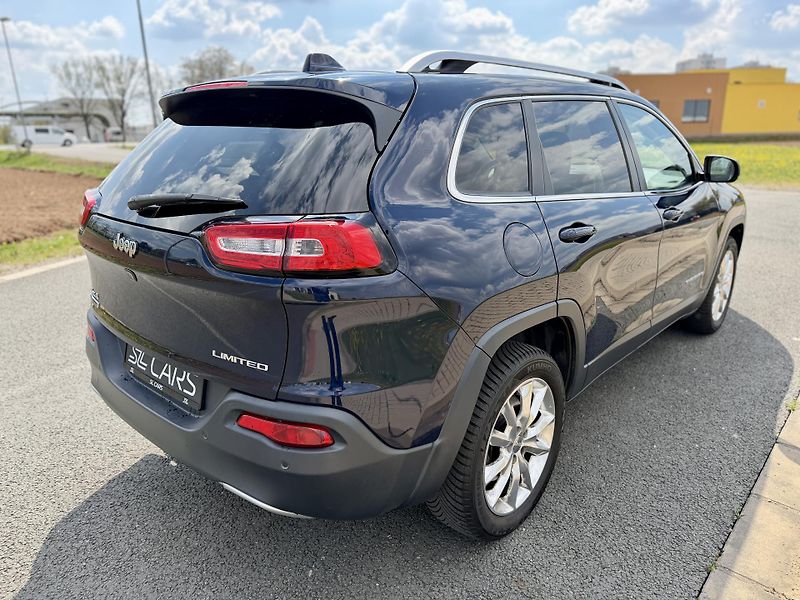 Jeep Cherokee 2.0 M-JET 4X4 LIMITED NAV KŮŽE - fotka 5 z 43