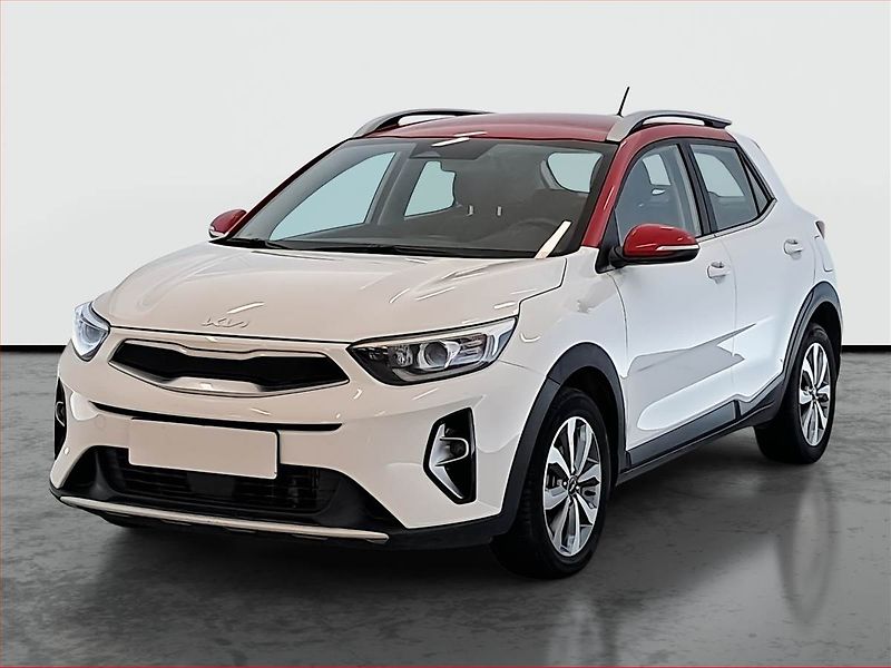 Kia Stonic (2023) Exclusive 1.0 T-GDI, EXCLUSIVE - fotka 2 z 16