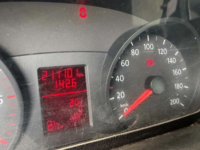 Volkswagen Crafter (2015) 2.0 TDi 7 mist ,klima - fotka 10 z 10