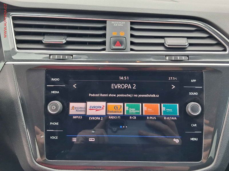 Volkswagen Tiguan (2019) 2.0 TDi, ČR, AC, park.čidla - fotka 13 z 21