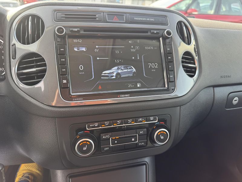 Volkswagen Tiguan 1.4TSi. Rezervace  - fotka 27 z 67