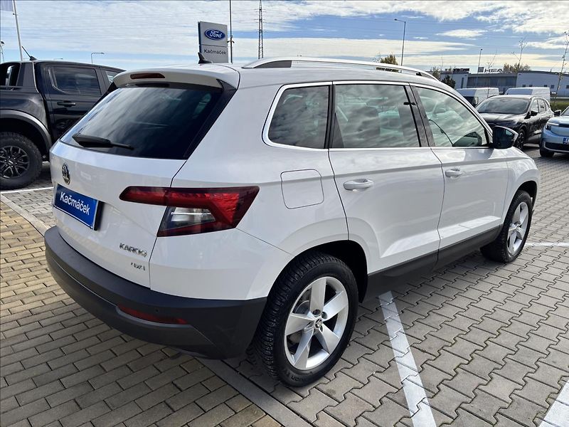 Škoda Karoq 2,0 TDI 110kW Style 4x4 - fotka 5 z 48