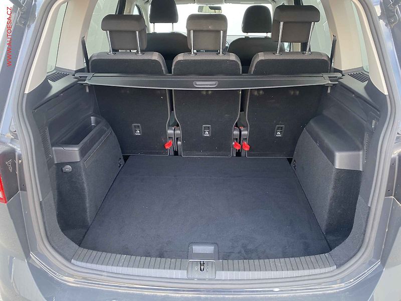 Volkswagen Touran (2017) 1.2 TSi, Trendline - fotka 7 z 15
