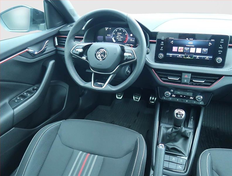 Škoda Kamiq (2024) Monte Carlo 1.0 TSI - fotka 7 z 19
