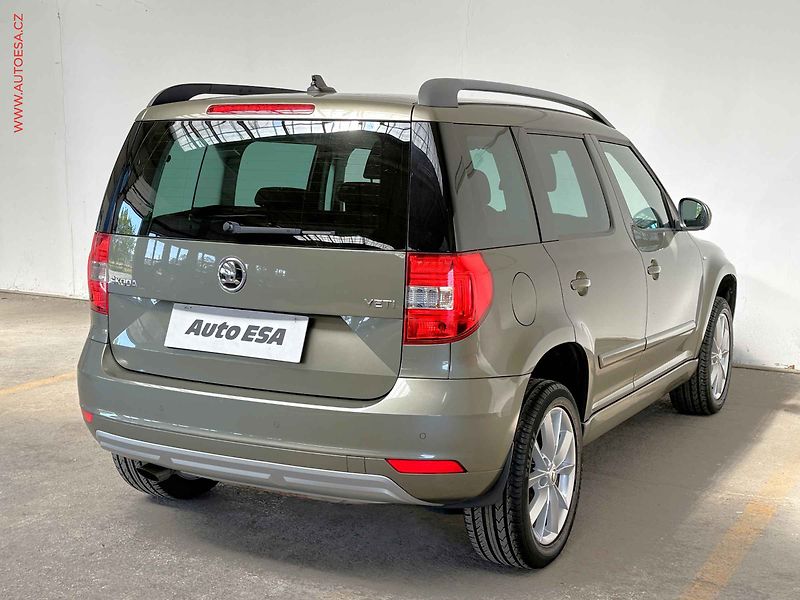 Škoda Yeti (2017) 1.2 TSi, Joy, bixen, panor - fotka 4 z 16