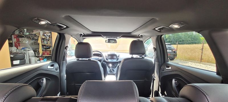 Ford Kuga (2016) 1,5 110kW ST-Line Bi-Xenony - fotka 41 z 45