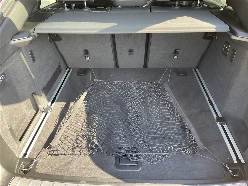 BMW X4 XDRIVE30D Mpaket ČR.1.MAJ. - fotka 30 z 32