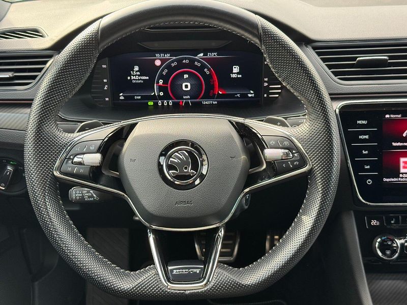 Škoda Superb (2021) Sportline 2.0 TSI DSG 4x4 - fotka 15 z 45