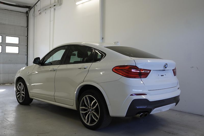 BMW X4 3.0 35D X-DRIVE M-SPORT - fotka 7 z 33