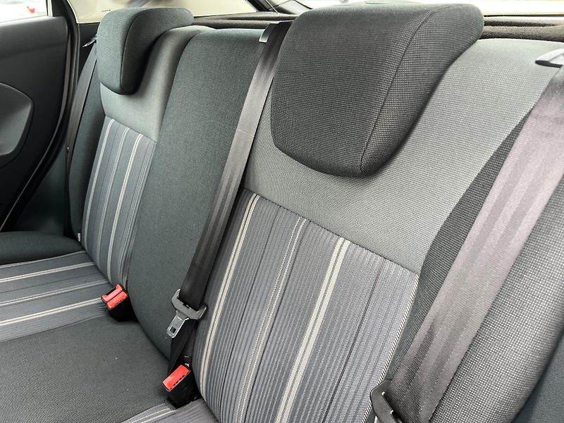 Ford Fiesta 1.25i KLIMA ALU KOUPENO V ČR - fotka 20 z 34
