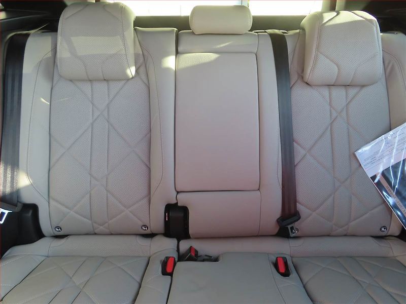 DS Automobiles DS7 Crossback (2020) Rivoli 2.0 BlueHDI, Automat - fotka 10 z 27