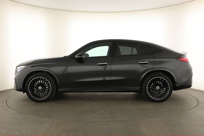 Mercedes-Benz GLC (2026) 200 4MATIC, AMG, Navigace - fotka 3 z 27