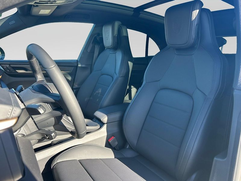 Porsche Macan (2026) 4S - fotka 16 z 30