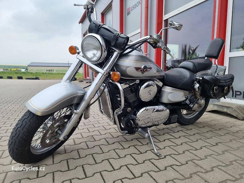 Kawasaki VN 1500 Classic (1999) - fotka 3 z 14
