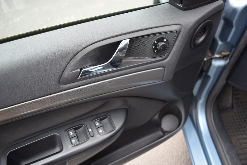 Škoda Octavia (2008) 1.8TSI 118kwELEGANCE KLIMA ALU - fotka 27 z 44