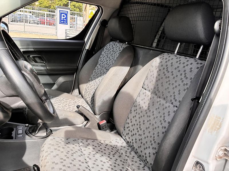 Škoda Roomster PRAKTIK 1.2TSi 63kW KLIMA  - fotka 10 z 18