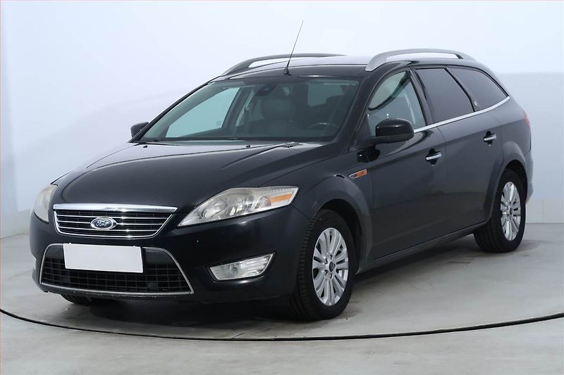 Ford Mondeo (2009) 2.0 TDCi, Navi, Tempomat - fotka 2 z 22
