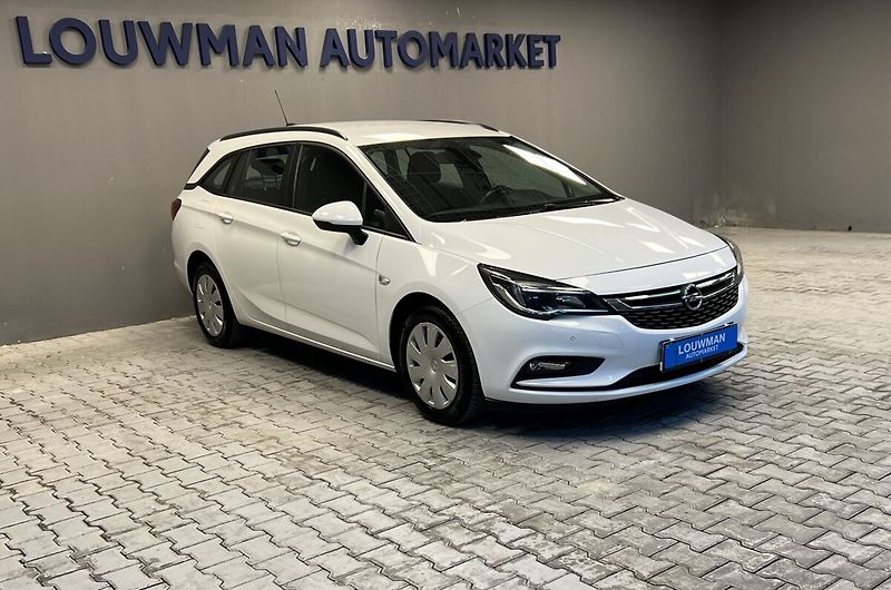 Opel Astra Fleet Edition ST - fotka 12 z 15