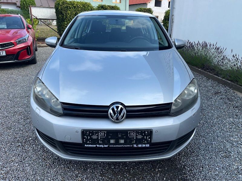 Volkswagen Golf (2010) 1.4 i Velmi pěkný - fotka 6 z 19