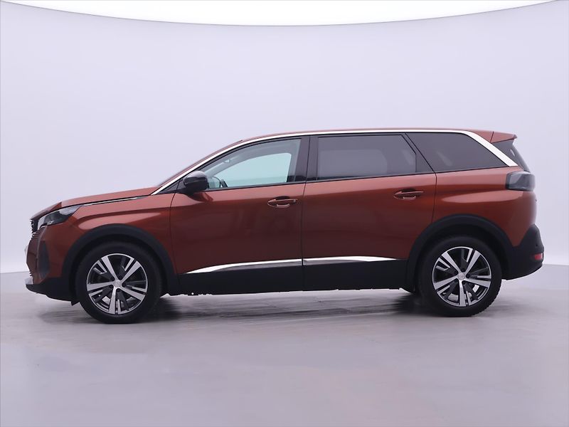 Peugeot 5008 1,5 HDI 96kW Allure 7-Míst DPH - fotka 4 z 36