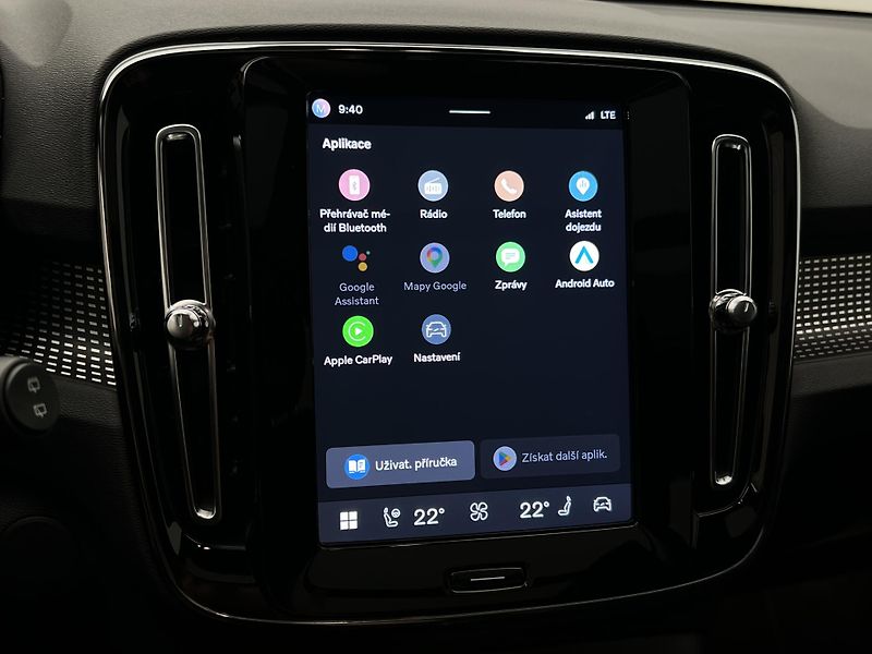 Volvo XC40 AWD TWIN MOTOR RECHARGE - fotka 30 z 44