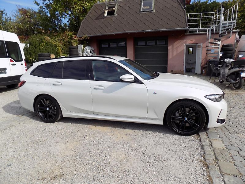 BMW Řada 3 330I 180 KW M SPORT XDRIVE - fotka 6 z 39