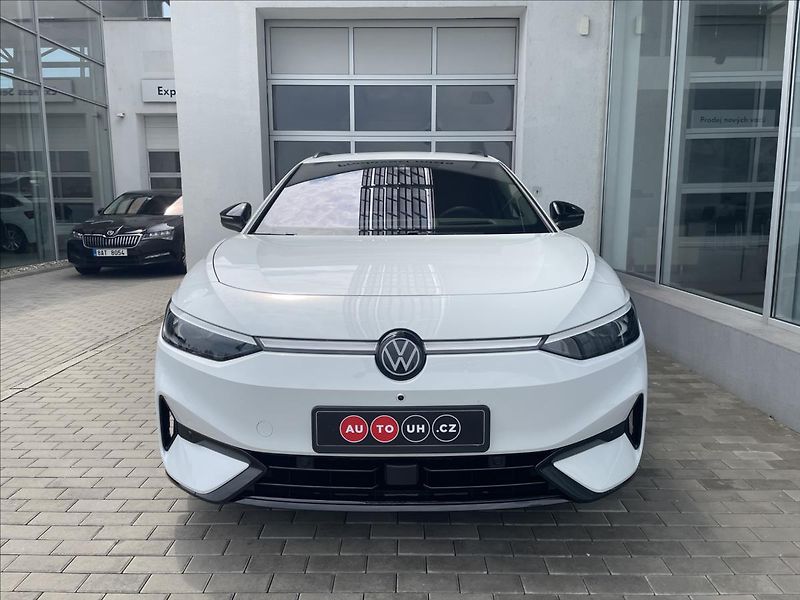 Volkswagen ID.7 Tourer (2024) 210 kW 77kWh  Pro - fotka 2 z 15