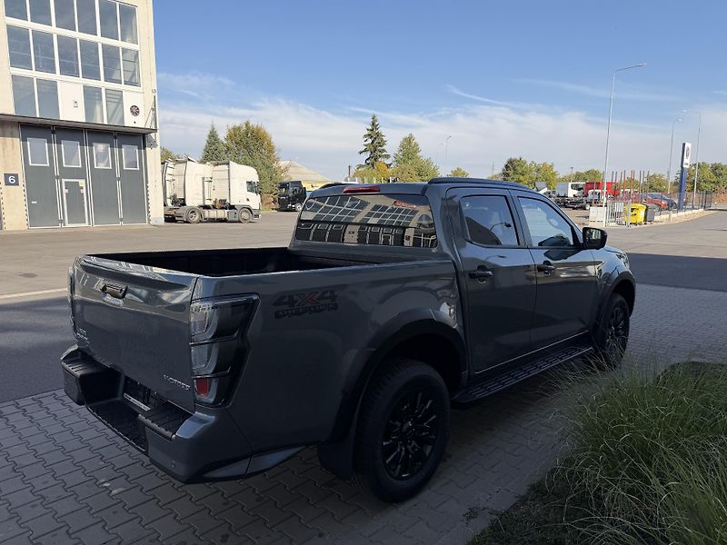 Isuzu D-Max (2026) Double Cab 2,2l V-CROSS A/T - fotka 15 z 20