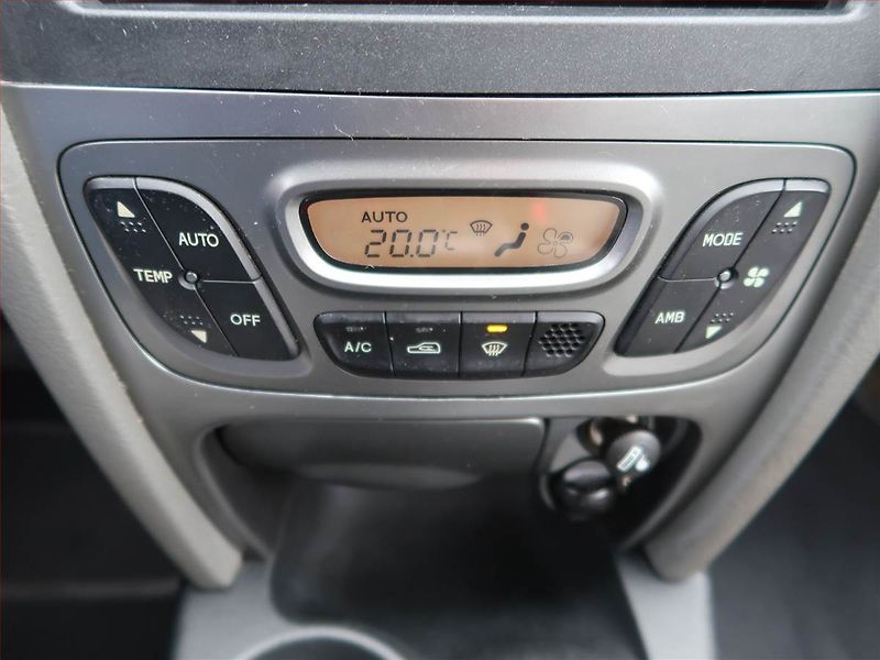 Hyundai Santa Fe (2005) Premium 2.0 CRDi, 4X4 - fotka 16 z 18