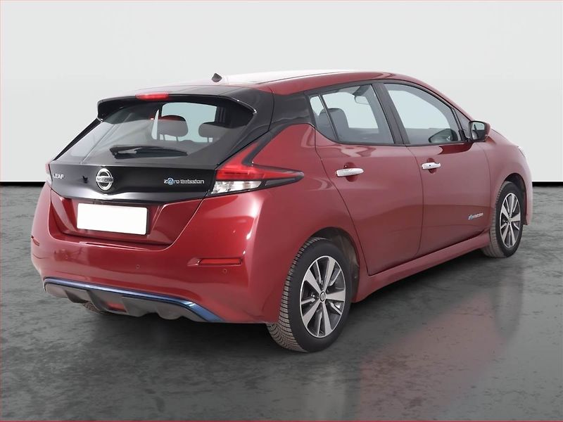 Nissan Leaf (2019) 40 kWh, SoH 88%, Automat - fotka 5 z 17