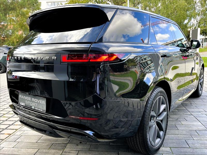 Land Rover Range Rover Sport (2026) 3,0 D300 DYNAMIC SE - fotka 10 z 32