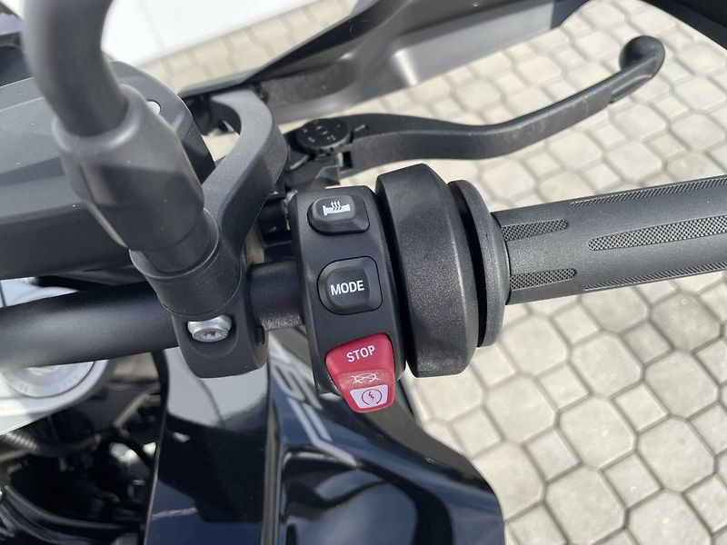 BMW F 900 XR - fotka 12 z 12