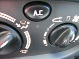 Renault Mégane 1,4 i, klima, serv. kniha, - náhled 21