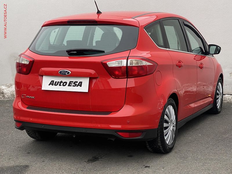 Ford C-MAX (2013) 2.0 TDCi, AT, xenon, autoAC - fotka 4 z 19