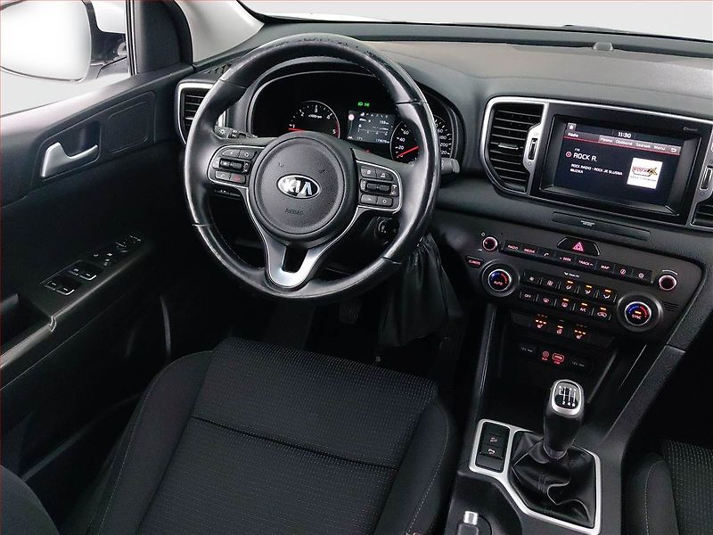 Kia Sportage (2018) Exclusive 1.7 CRDi, Serv.kniha - fotka 7 z 21