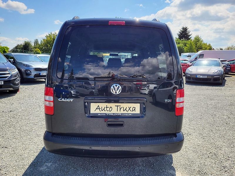 Volkswagen Caddy MAXI 1.6 TDi 75kW 5-míst - fotka 32 z 39