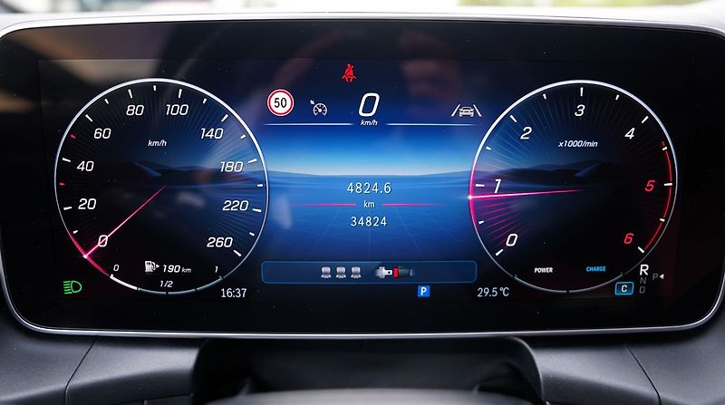 Mercedes-Benz GLC 220d AMG coupe/4Matic/ČR - fotka 32 z 44