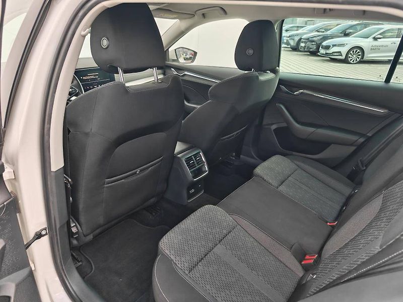 Škoda Octavia Style 6MP 1,5TSI - fotka 7 z 24