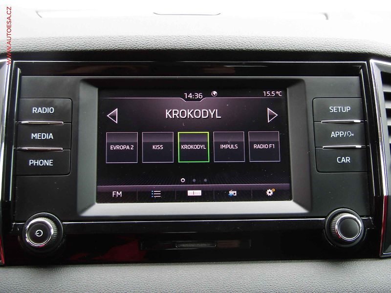 Škoda Karoq (2018) 1.6 TDi, Ambition - fotka 16 z 19